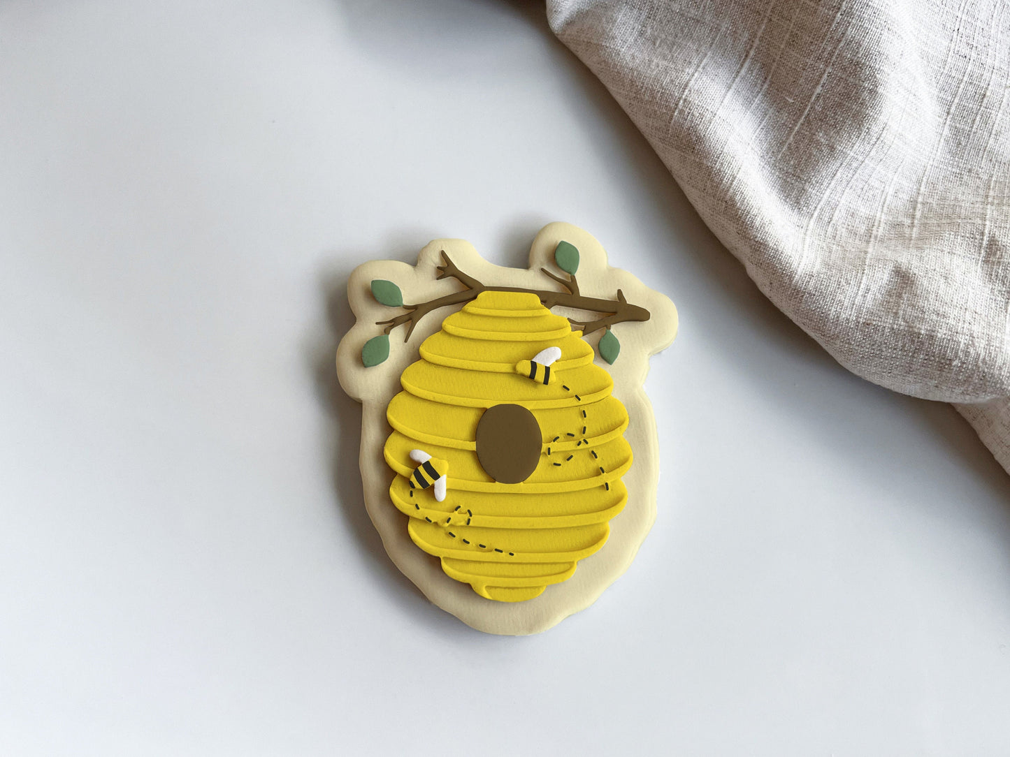 Beehive Cookie Cutter & Stamp Set