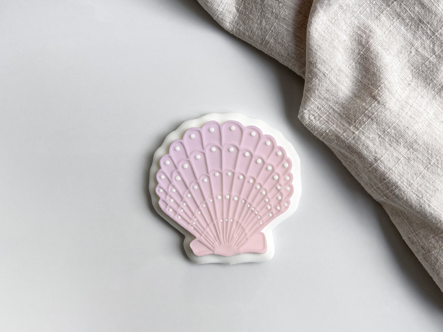 Scalloped Shell Cookie Cutter & Stamp Set