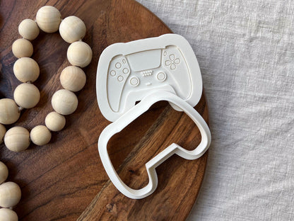 Gaming Controller Cookie Cutter & Stamp Set